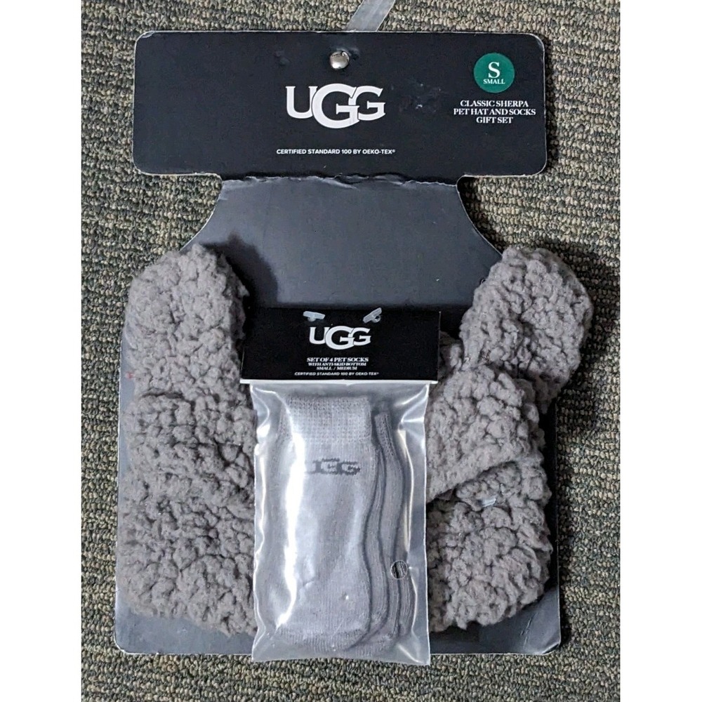 UGG Classic Sherpa Pet Ears Hat &‎ 4 Sock Set Anti-Skid Size Small Dark Gray Dog
